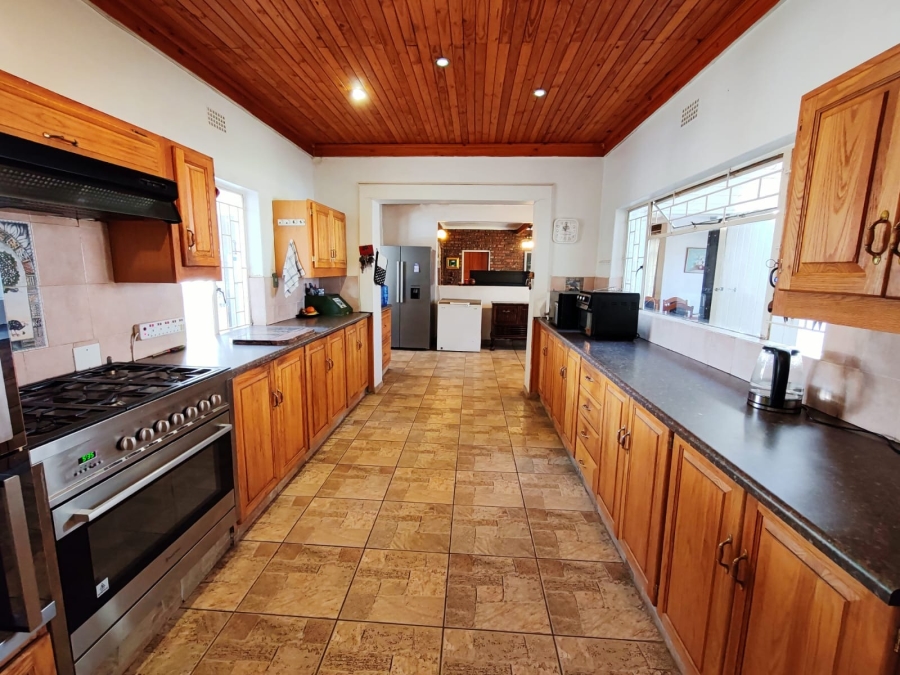 5 Bedroom Property for Sale in Miederpark North West